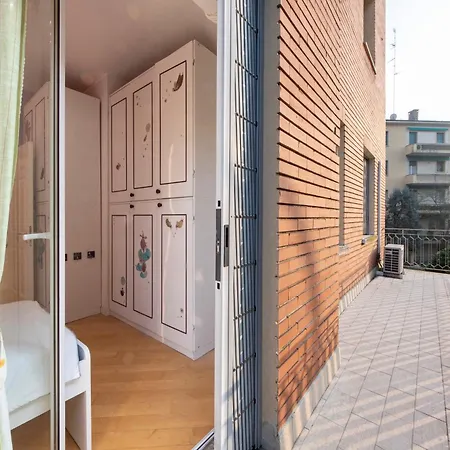 Housmart Treves 2 Bologna