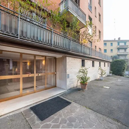 Housmart Treves 2 Apartman