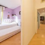דירה Housmart Treves 2
