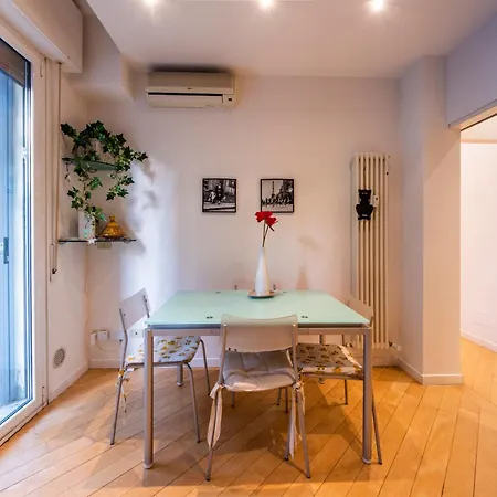 Housmart Treves 2 * Болонья