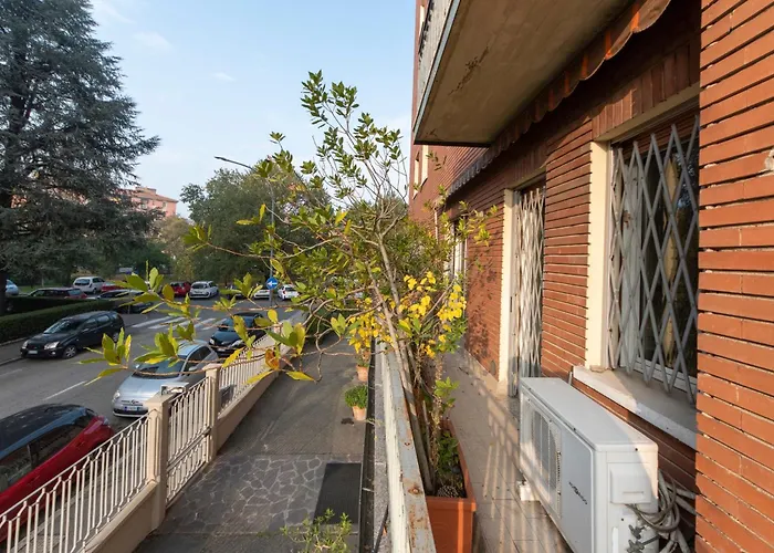 Housmart Treves 2 Bologna