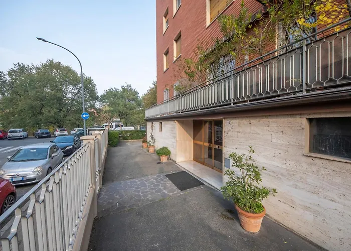 Housmart Treves 2 Bologna