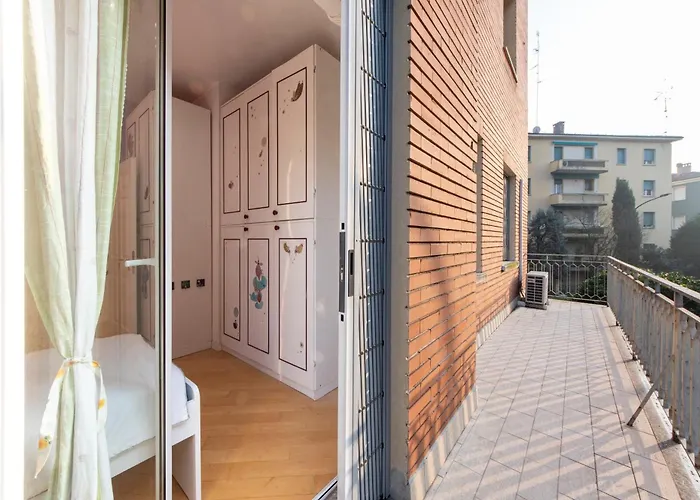 Housmart Treves 2 Bologna