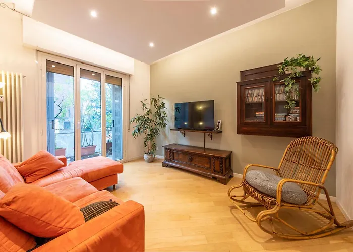 Housmart Treves 2 * Bologna